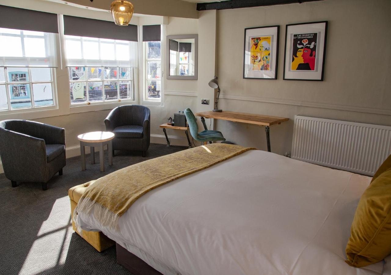 The Kings Arms Hotel Malmesbury Zewnętrze zdjęcie