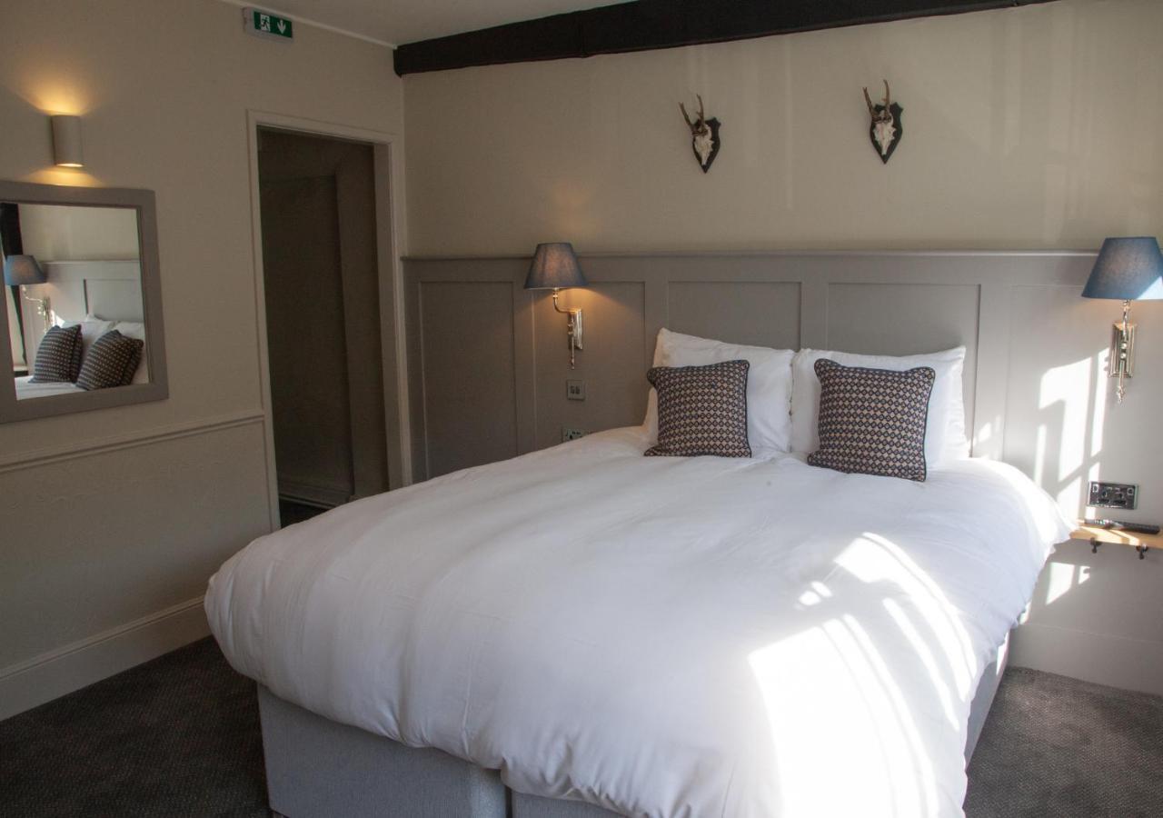 The Kings Arms Hotel Malmesbury Zewnętrze zdjęcie